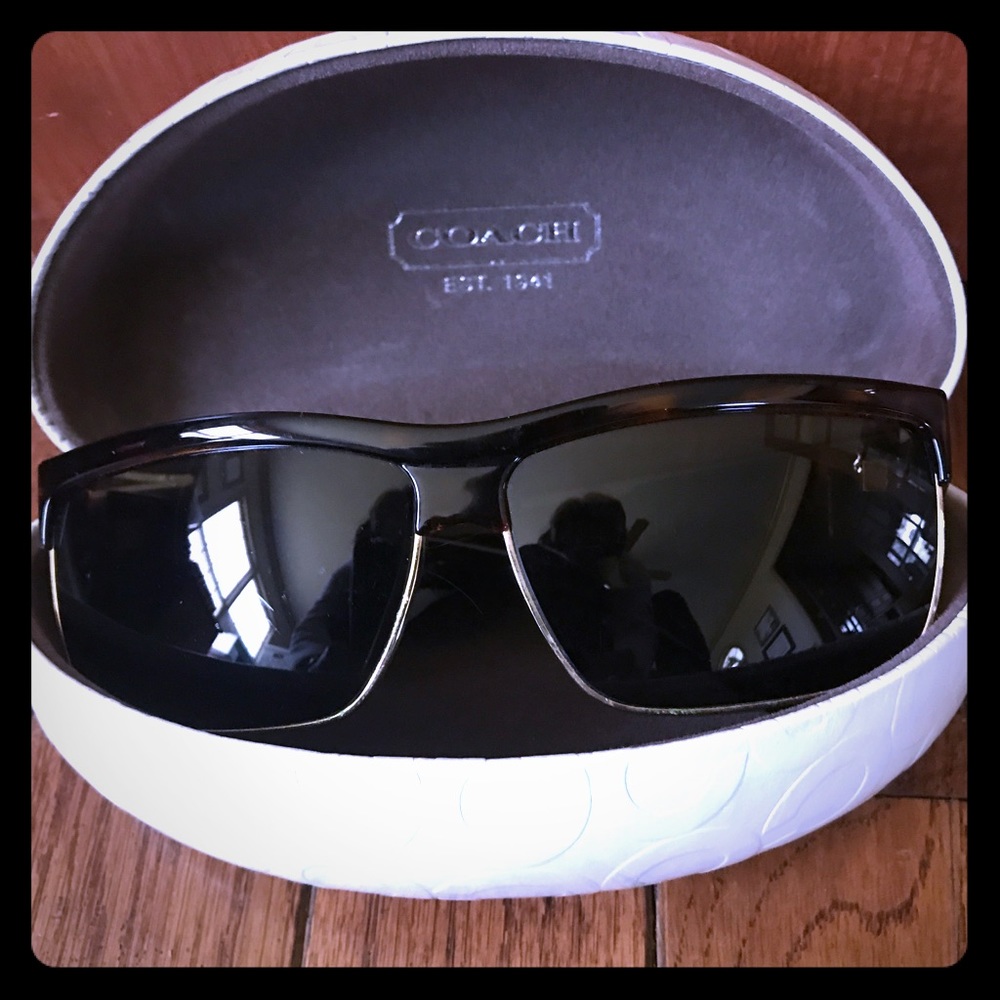 Coach sunglasses and case